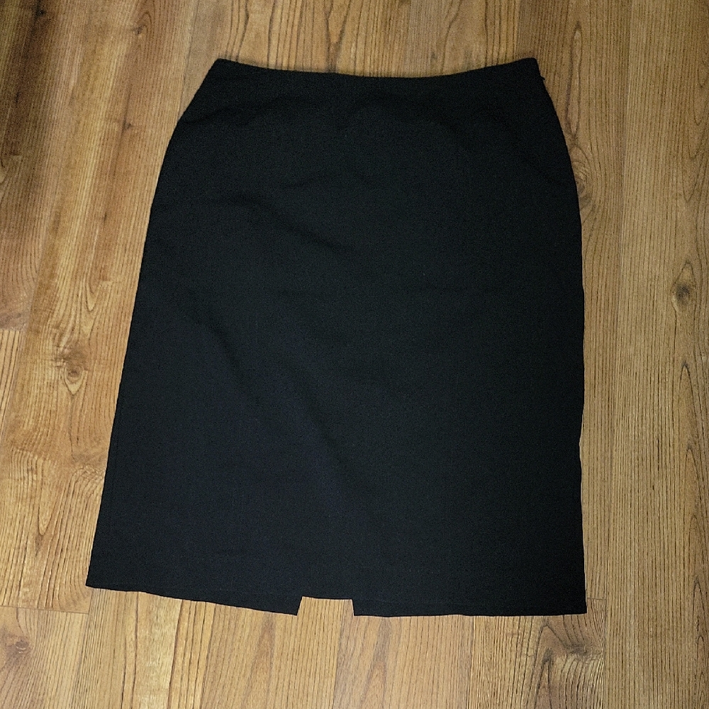 Kim Rogers Elegant Black Pencil Skirt